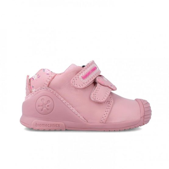 Biomecanics Pink Shoe 231102-B, €57, Sizes 18-23
