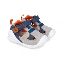 canvas-sandals-for-first-steps-242186-b (1)