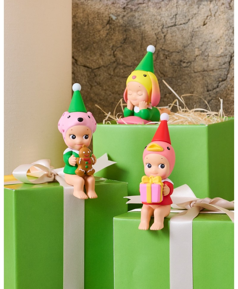figurine-santa-s-little-helper-series (1)