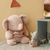 Pink Elephant 1