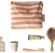 maileg wash bag