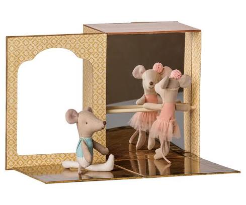 Ballet Studio 2